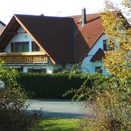 Ferienwohnung Schuetz Гіршайд Екстер'єр фото