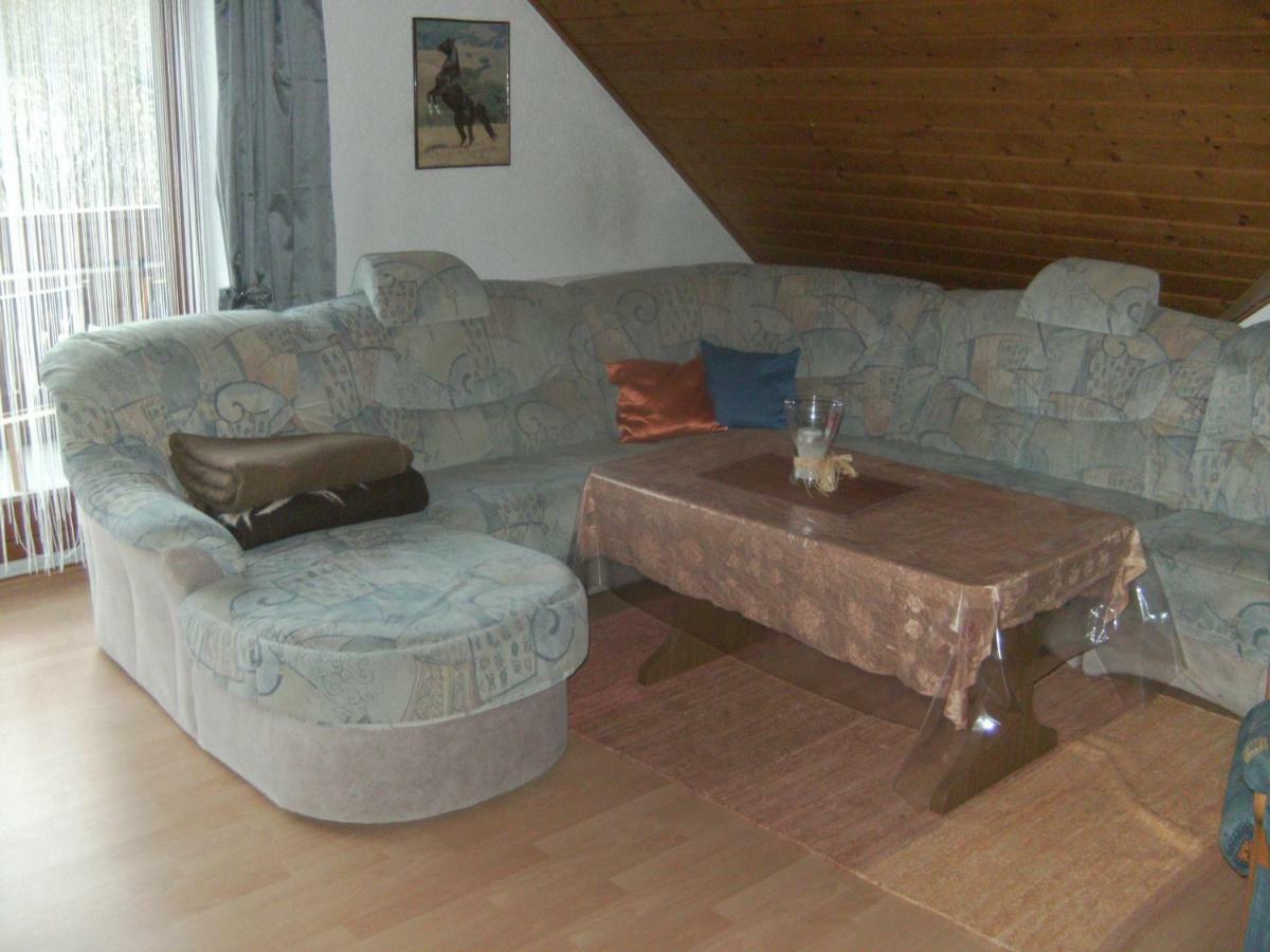 Ferienwohnung Schuetz Гіршайд Екстер'єр фото
